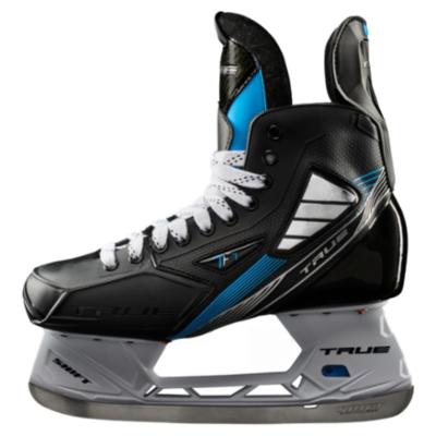 True TF7 Jr J&auml;&auml;kiekkoluistimet, D, 3