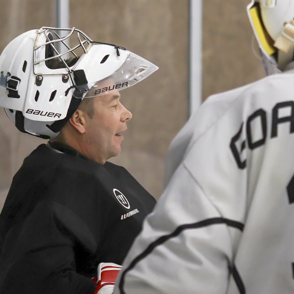 Harrastemaalivahdin treenipäivä Hockey Basessa syyskuussa 2021